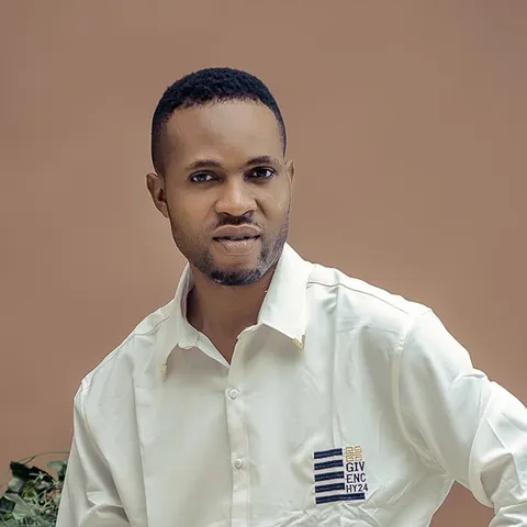 Joy Abraham, Creative Designer